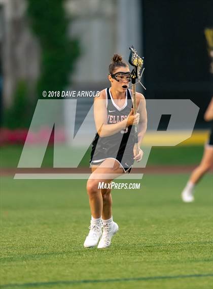 Thumbnail 3 in Walpole vs. Wellesley (MIAA Division 1 State Final) photogallery.