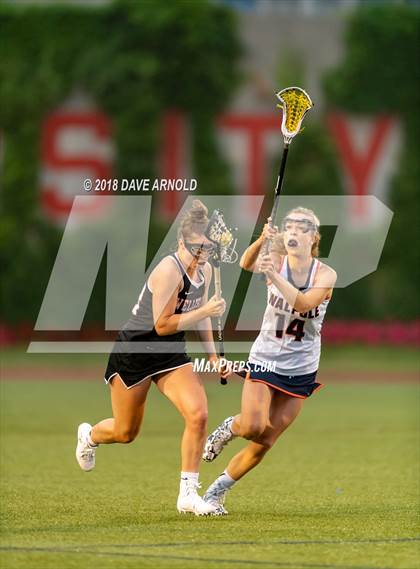 Thumbnail 3 in Walpole vs. Wellesley (MIAA Division 1 State Final) photogallery.