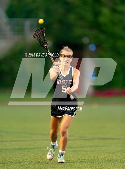Thumbnail 3 in Walpole vs. Wellesley (MIAA Division 1 State Final) photogallery.