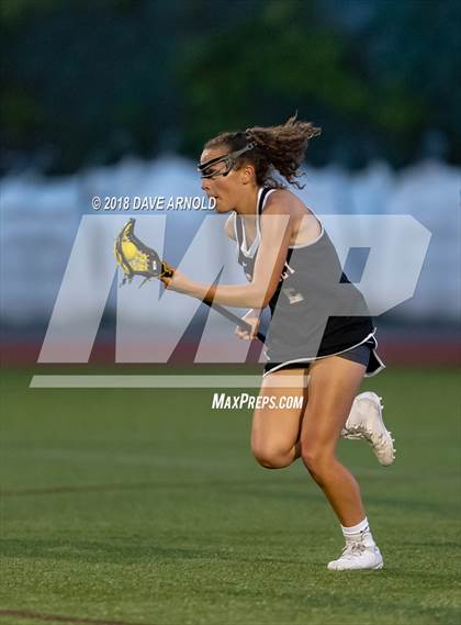 Thumbnail 2 in Walpole vs. Wellesley (MIAA Division 1 State Final) photogallery.