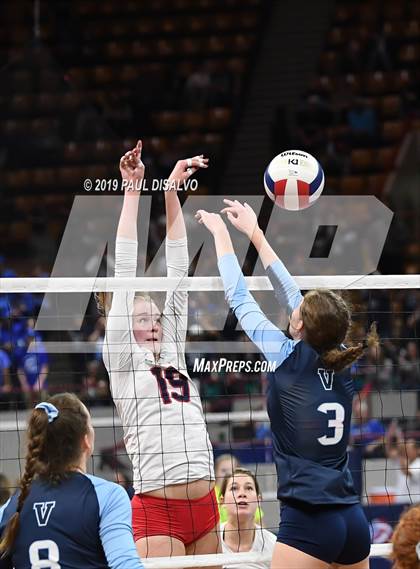Thumbnail 3 in Chaparral vs. Valor Christian (CHSAA 5A 3rd Round) photogallery.