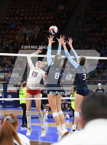 Thumbnail 2 in Chaparral vs. Valor Christian (CHSAA 5A 3rd Round) photogallery.
