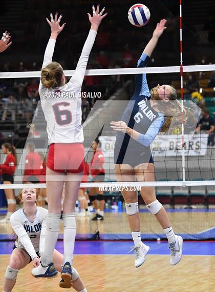 Thumbnail 1 in Chaparral vs. Valor Christian (CHSAA 5A 3rd Round) photogallery.