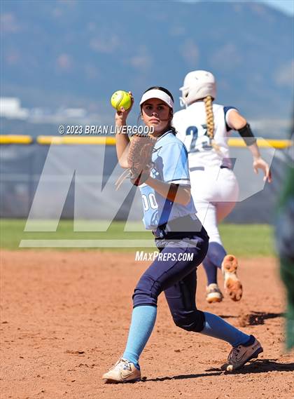 Thumbnail 1 in Widefield @ Pine Creek photogallery.