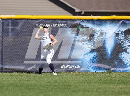 Thumbnail 1 in Widefield @ Pine Creek photogallery.