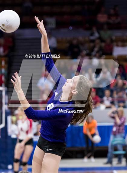 Thumbnail 3 in Valley vs. Middle Park (CHSAA 3A Playoff) photogallery.