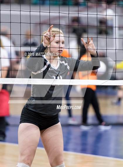 Thumbnail 1 in Valley vs. Middle Park (CHSAA 3A Playoff) photogallery.