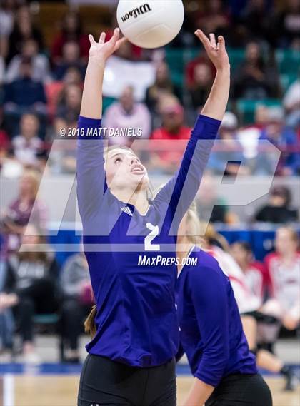 Thumbnail 1 in Valley vs. Middle Park (CHSAA 3A Playoff) photogallery.
