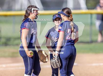 Thumbnail 1 in Yorba Linda @ Foothill photogallery.