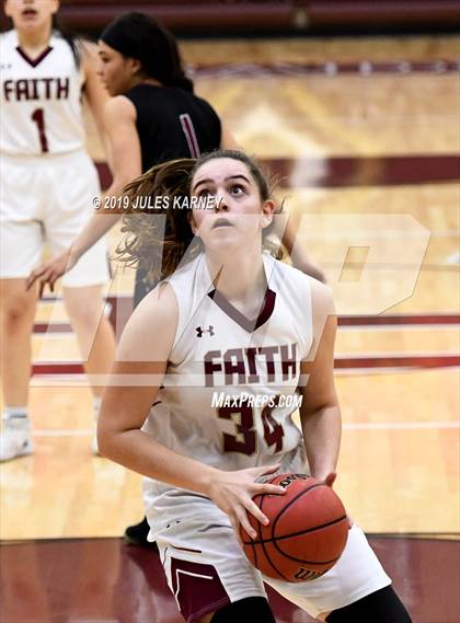Thumbnail 3 in Cimarron-Memorial vs Faith Lutheran (NIAA 4A Quarterfinal) photogallery.