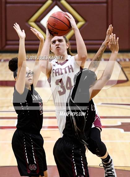 Thumbnail 3 in Cimarron-Memorial vs Faith Lutheran (NIAA 4A Quarterfinal) photogallery.