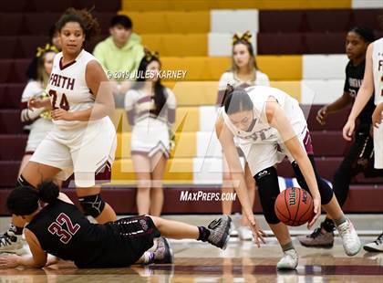 Thumbnail 2 in Cimarron-Memorial vs Faith Lutheran (NIAA 4A Quarterfinal) photogallery.