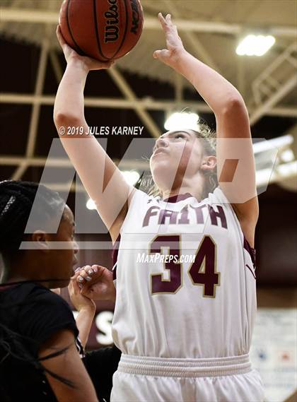Thumbnail 3 in Cimarron-Memorial vs Faith Lutheran (NIAA 4A Quarterfinal) photogallery.