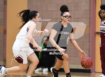 Thumbnail 3 in Cimarron-Memorial vs Faith Lutheran (NIAA 4A Quarterfinal) photogallery.