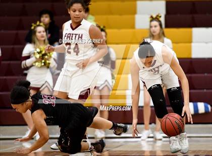 Thumbnail 1 in Cimarron-Memorial vs Faith Lutheran (NIAA 4A Quarterfinal) photogallery.