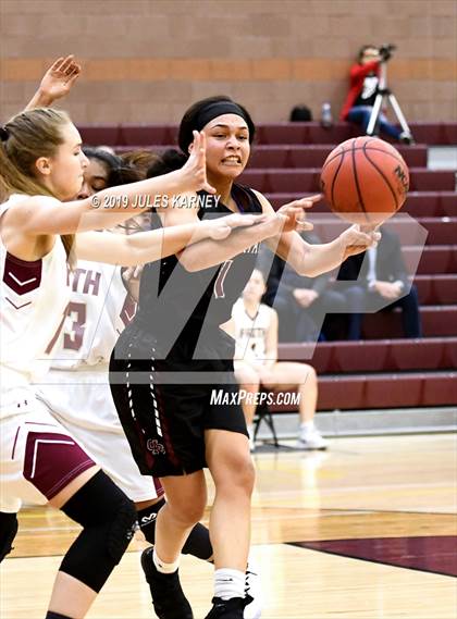 Thumbnail 1 in Cimarron-Memorial vs Faith Lutheran (NIAA 4A Quarterfinal) photogallery.