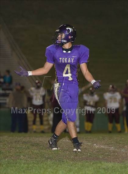 Thumbnail 1 in Tokay vs. Edison photogallery.