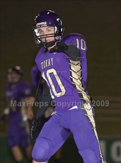 Thumbnail 1 in Tokay vs. Edison photogallery.