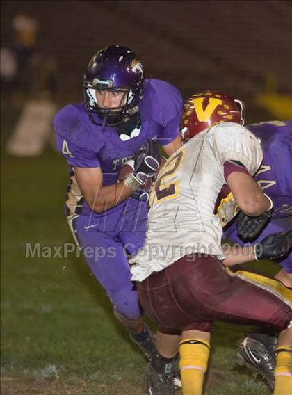 Thumbnail 2 in Tokay vs. Edison photogallery.