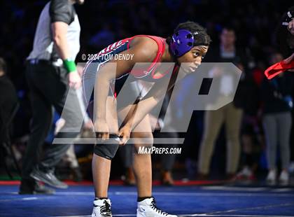 Thumbnail 1 in UIL 5A Championship Finals 120-132lb photogallery.