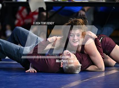 Thumbnail 2 in UIL 5A Championship Finals 120-132lb photogallery.