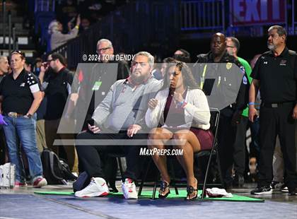 Thumbnail 1 in UIL 5A Championship Finals 120-132lb photogallery.