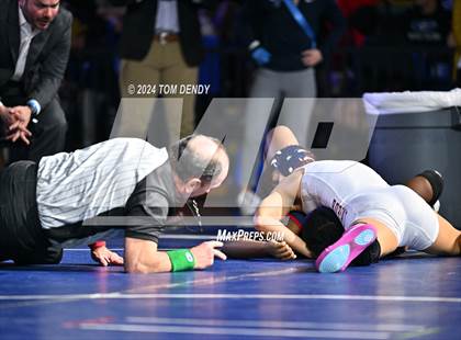 Thumbnail 1 in UIL 5A Championship Finals 120-132lb photogallery.