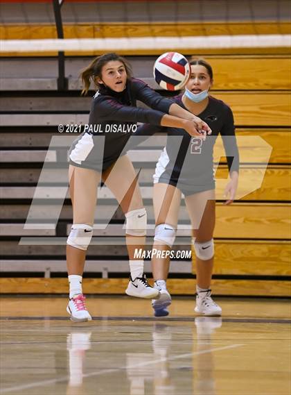 Thumbnail 1 in ThunderRidge vs. Horizon (Cherry Creek Bruin Classic) photogallery.
