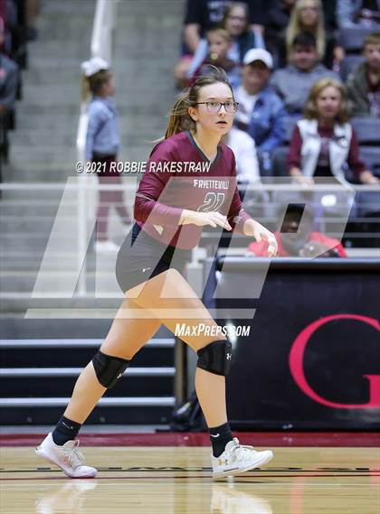 Thumbnail 2 in Blum vs. Fayetteville (UIL Volleyball 1A Finals) photogallery.
