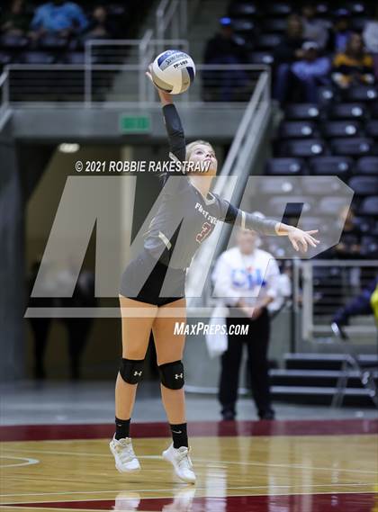 Thumbnail 1 in Blum vs. Fayetteville (UIL Volleyball 1A Finals) photogallery.