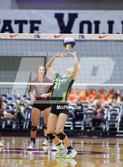 Thumbnail 3 in Blum vs. Fayetteville (UIL Volleyball 1A Finals) photogallery.