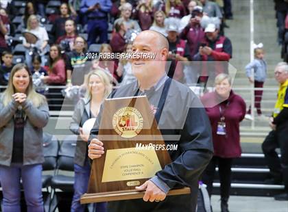 Thumbnail 1 in Blum vs. Fayetteville (UIL Volleyball 1A Finals) photogallery.