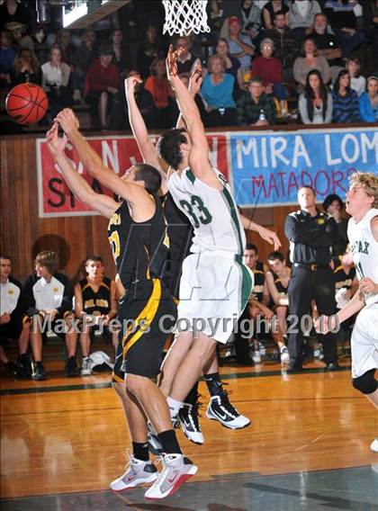 Thumbnail 3 in Colfax vs. Del Oro (Kendall Arnett Tournament) photogallery.