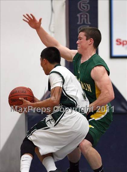 Thumbnail 3 in El Cerrito vs. San Marin (CIF NCS D3 Final) photogallery.