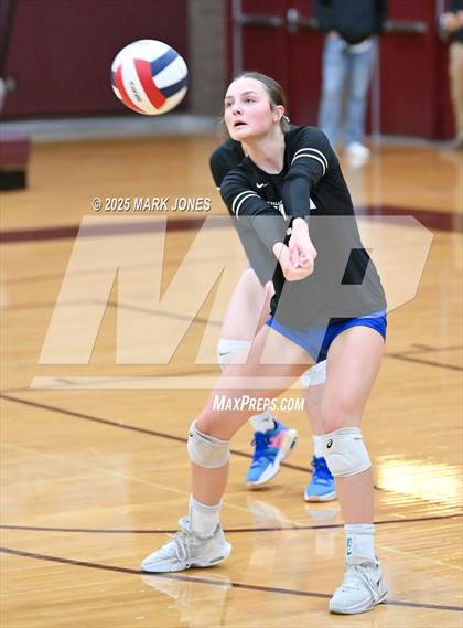 Thumbnail 1 in Gilbert Christian @ Valley Christian (AIA 3A Semifinal) photogallery.