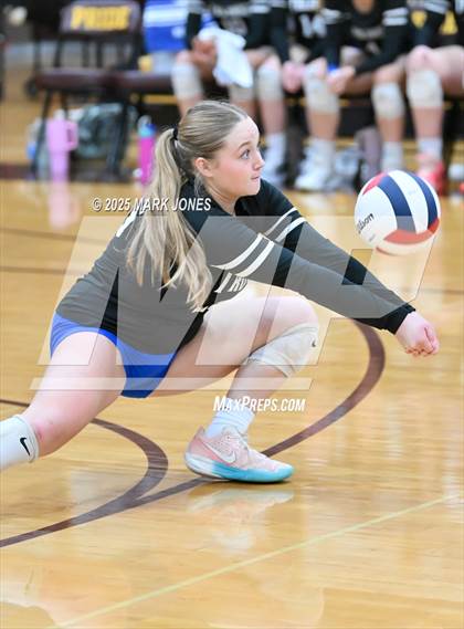 Thumbnail 2 in Gilbert Christian @ Valley Christian (AIA 3A Semifinal) photogallery.