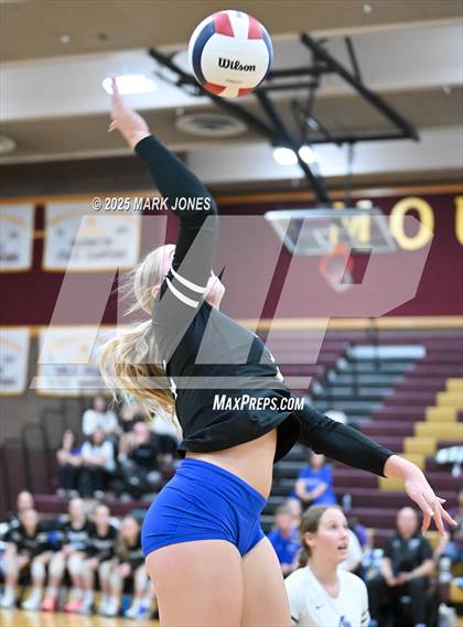 Thumbnail 1 in Gilbert Christian @ Valley Christian (AIA 3A Semifinal) photogallery.