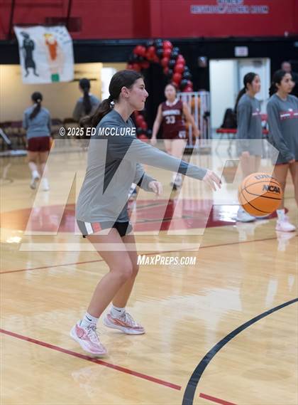 Thumbnail 1 in JV Girls Basketball Torrance vs Palos Verdes photogallery.
