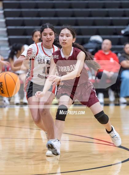 Thumbnail 2 in JV Girls Basketball Torrance vs Palos Verdes photogallery.