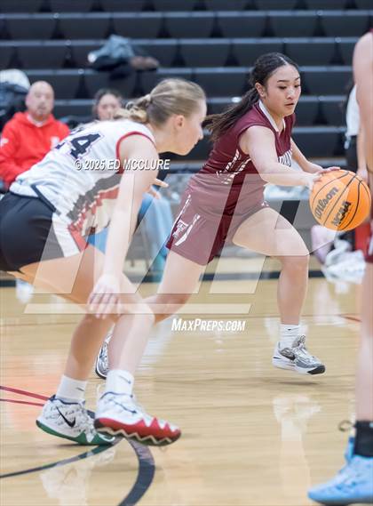 Thumbnail 2 in JV Girls Basketball Torrance vs Palos Verdes photogallery.