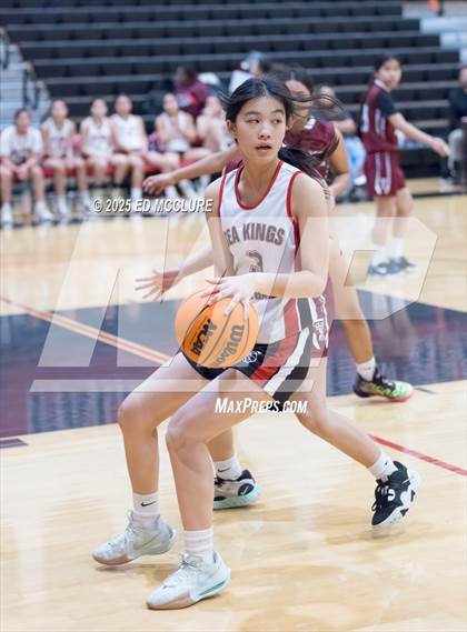 Thumbnail 1 in JV Girls Basketball Torrance vs Palos Verdes photogallery.