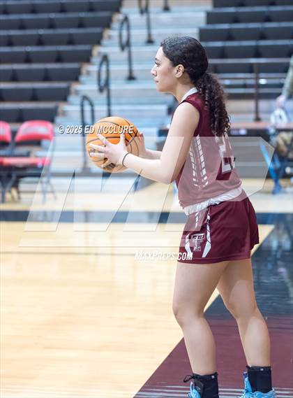 Thumbnail 1 in JV Girls Basketball Torrance vs Palos Verdes photogallery.