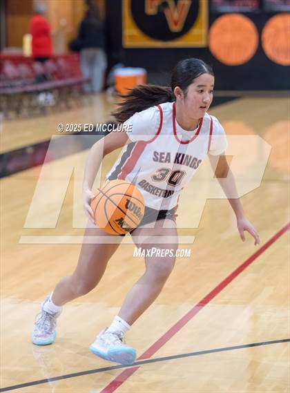 Thumbnail 2 in JV Girls Basketball Torrance vs Palos Verdes photogallery.
