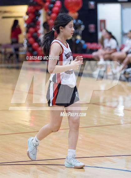 Thumbnail 1 in JV Girls Basketball Torrance vs Palos Verdes photogallery.