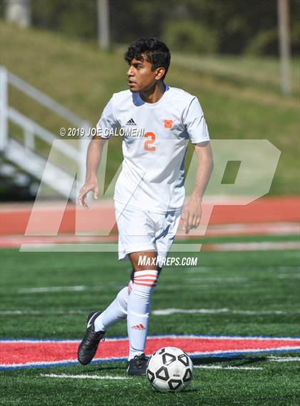 Thumbnail 1 in  Lee [Robert E.] vs United (Austin Lakes Elite Showcase) photogallery.