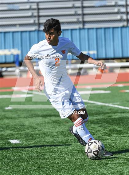Thumbnail 1 in  Lee [Robert E.] vs United (Austin Lakes Elite Showcase) photogallery.