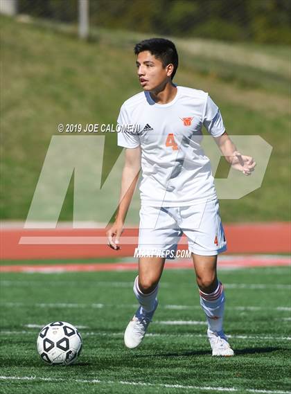 Thumbnail 2 in  Lee [Robert E.] vs United (Austin Lakes Elite Showcase) photogallery.