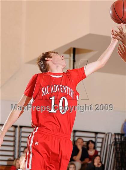 Thumbnail 3 in Sacramento Adventist vs. American Christian Academy (Waves Invitational) photogallery.