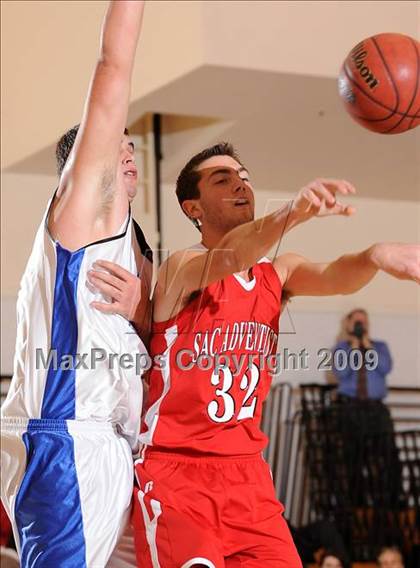 Thumbnail 2 in Sacramento Adventist vs. American Christian Academy (Waves Invitational) photogallery.