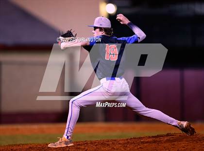 Thumbnail 3 in Walton @ Lassiter photogallery.